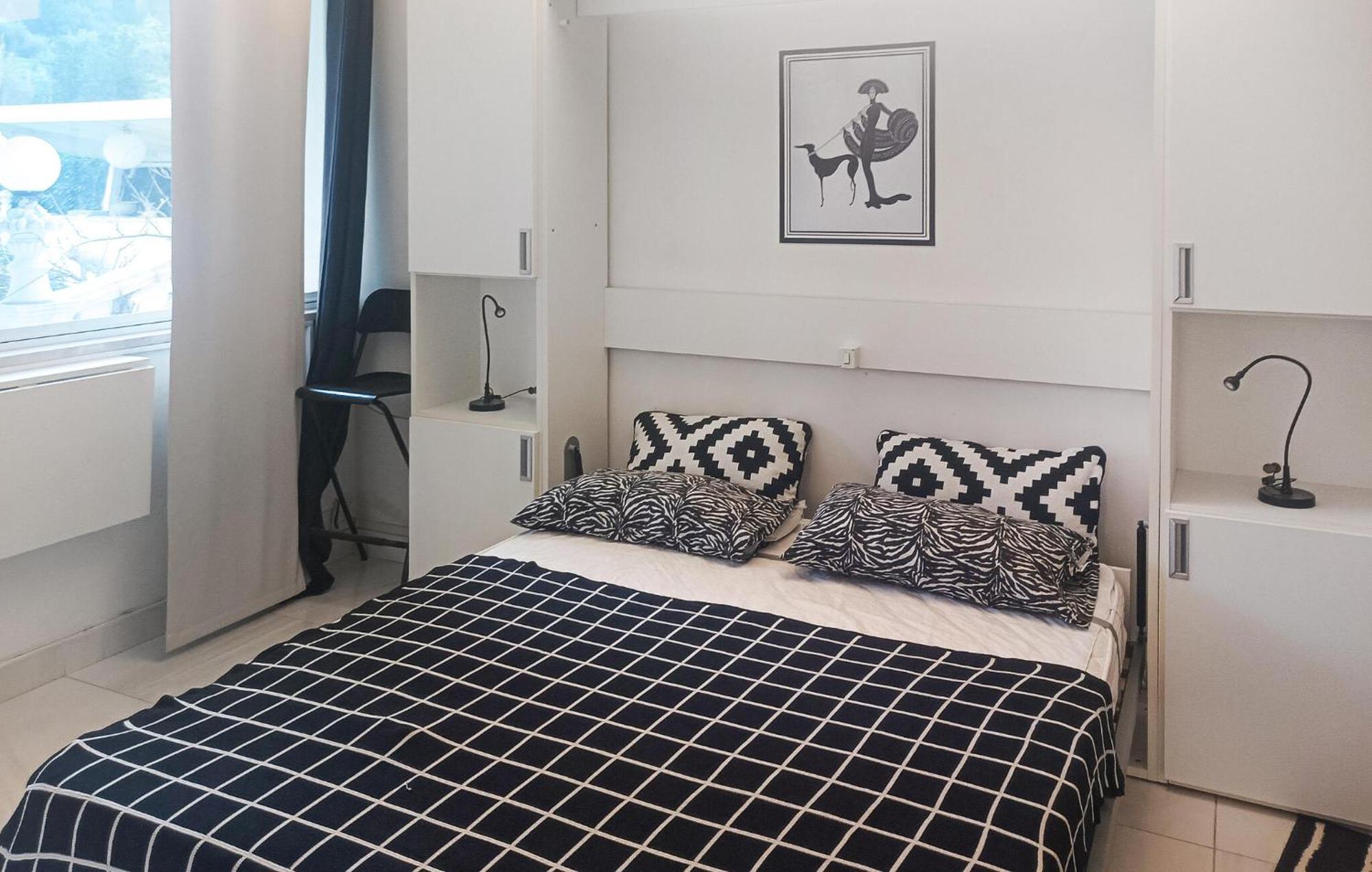 2 Bedroom Stunning In Ferienhaus Rom